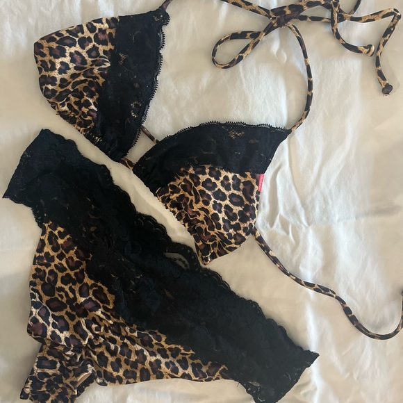 Doll Swimwear- Leopard & Black Lace Bikini - Picture 2 of 3